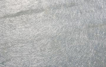 Cwmwysg laminate fibreglass or shingles?